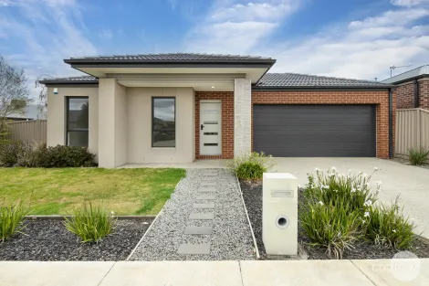 61 Elegante Rd, Winter Valley, VIC 3358