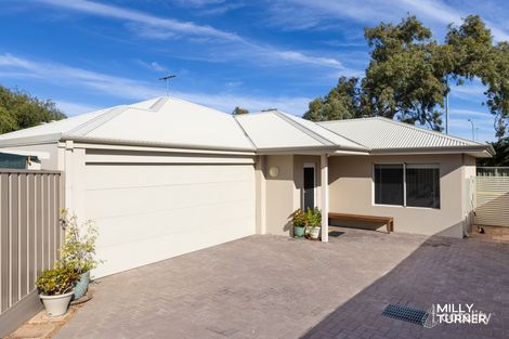 17a Allinson Dr, Girrawheen, WA 6064