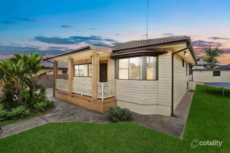Property photo of 8 Kemblawarra Road Warrawong NSW 2502