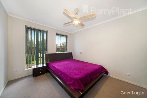 Property photo of 7 Gipps Crescent Cranbourne North VIC 3977