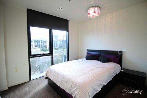 Property photo of 405/12 Waterview Walk Docklands VIC 3008
