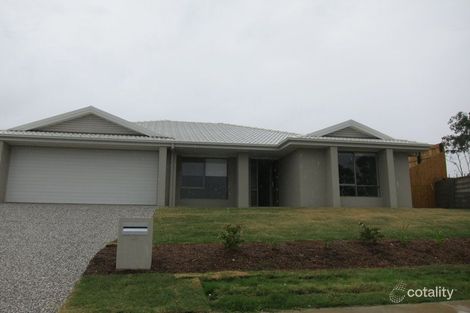 17 Mccarthy Cres, Goodna, QLD 4300