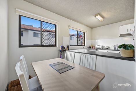 Property photo of 2/29 Lenneberg Street Southport QLD 4215