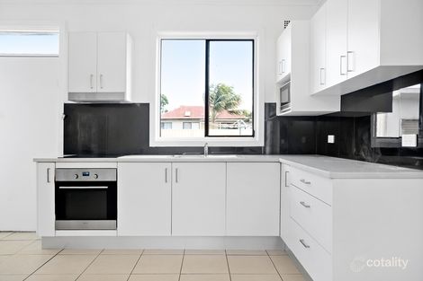 Property photo of 10 Lakelands Drive Dapto NSW 2530