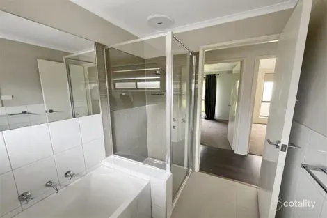 Property photo of 9 Hillcrest Court Traralgon VIC 3844