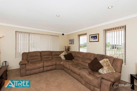 Property photo of 20 Lowerhall Gardens Southern River WA 6110