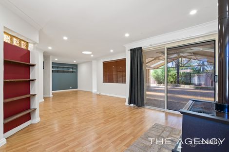 Property photo of 8 Curalo Mews South Lake WA 6164