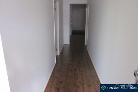 Property photo of 3 Barwon Street Clyde North VIC 3978