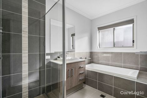Property photo of 75 Adelaide Circuit Baringa QLD 4551