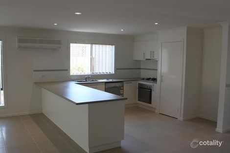 Property photo of 32 Merriwee Chase Sandhurst VIC 3977