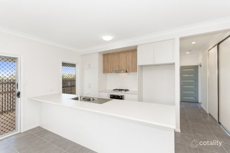 Property photo of 25 Peak Circuit Cosgrove QLD 4818