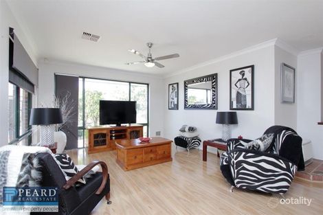 Property photo of 6 Pitkin Lane Canning Vale WA 6155