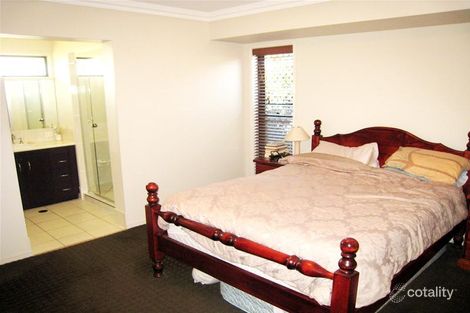 Property photo of 6 Balnaves Place Mitchelton QLD 4053