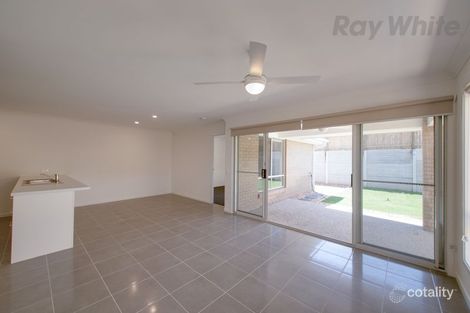 Property photo of 1/43 Venice Crescent Redbank QLD 4301