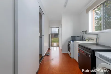 Property photo of 4 Bonding Street Kepnock QLD 4670