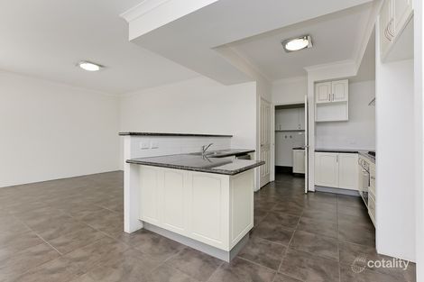 Property photo of 31 Ollave Circuit Aveley WA 6069