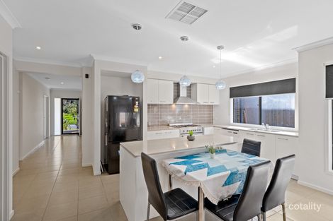 Property photo of 38 Butternut Drive Lyndhurst VIC 3975