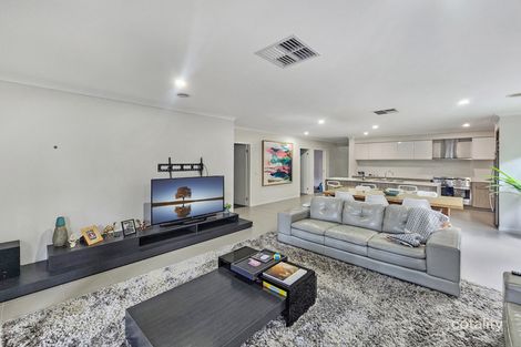 5 Lunar St, Mount Duneed, VIC 3217
