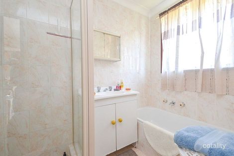 Property photo of 34 Gerald Crescent Doonside NSW 2767