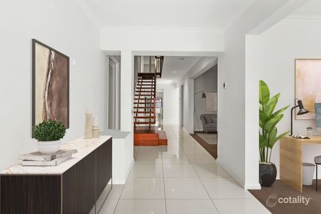 Property photo of 12 Broadleaf Court Keysborough VIC 3173