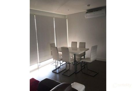 Property photo of 2/165 Gladstone Road Highgate Hill QLD 4101