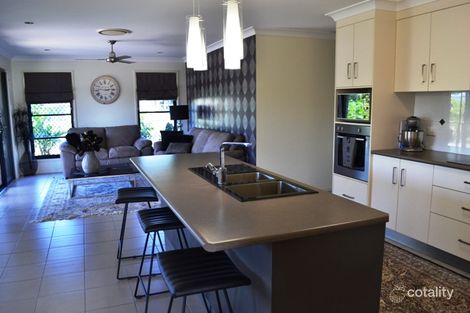 Property photo of 1 Seashell Court Lammermoor QLD 4703