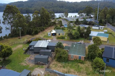 Property photo of 20 Sale Street Tullah TAS 7321