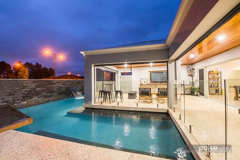 34 Macquarie Bvd, Hammond Park, WA 6164