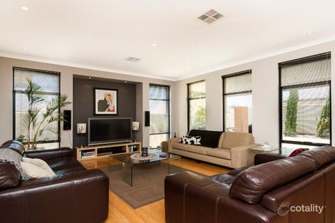 Property photo of 18 Auckland Way Hocking WA 6065
