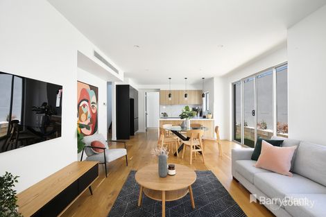Property photo of 1/67 Lebanon Street Strathmore VIC 3041