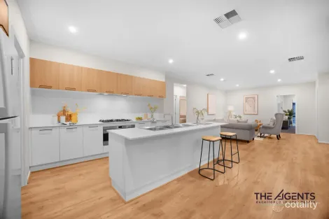 Property photo of 22 Tapioca Street Manor Lakes VIC 3024