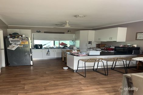 Property photo of 23 Fraser Lane Clermont QLD 4721