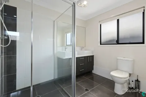 Property photo of 1 Arakurta Street Lota QLD 4179