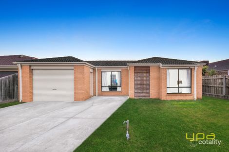 Property photo of 7 Karwarren Way Cranbourne West VIC 3977