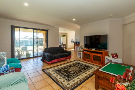 Property photo of 32 Paradise Avenue Thabeban QLD 4670