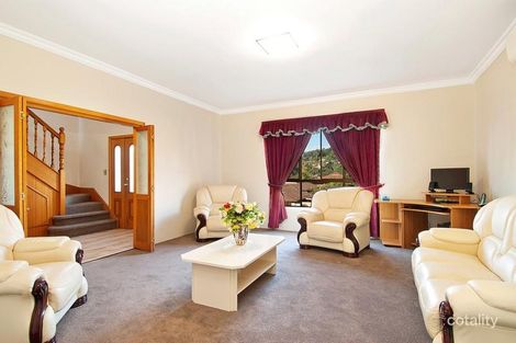 Property photo of 31 Woodvale Place Castle Hill NSW 2154