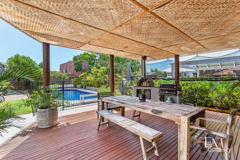 Property photo of 11 Paramatta Road Doubleview WA 6018