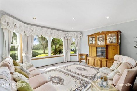 Property photo of 34 Watersedge Close Knoxfield VIC 3180