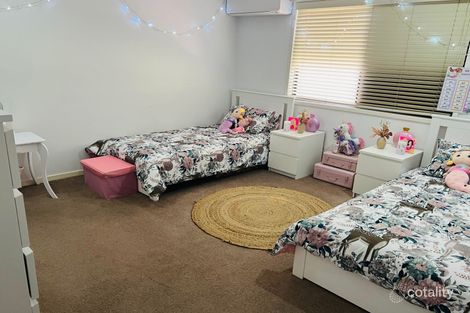 Property photo of 2/19 Nonette Street Moranbah QLD 4744