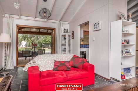 Property photo of 8 Dara Court Wanneroo WA 6065
