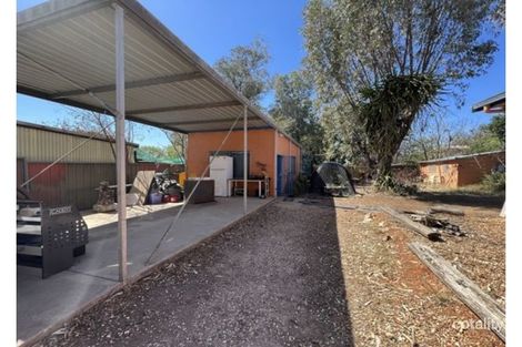 Property photo of 3 Agate Street Lightning Ridge NSW 2834