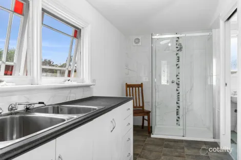 Property photo of 77 Service Street Clunes VIC 3370