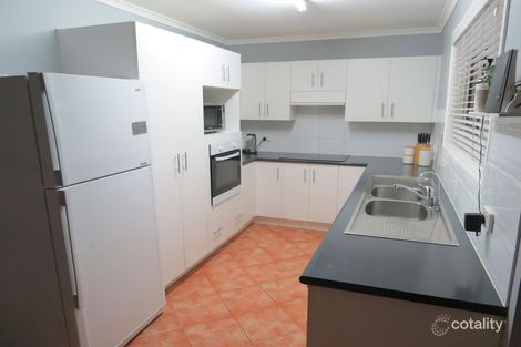 Property photo of 86 Braeside Road Emerald QLD 4720