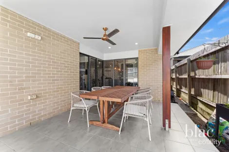 Property photo of 39 Ascot Crescent Kallangur QLD 4503