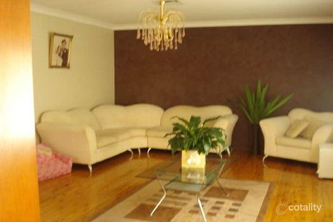 Property photo of 74 Kalang Road Edensor Park NSW 2176