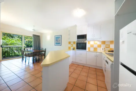 Property photo of 24/24 Beach Road Cannonvale QLD 4802