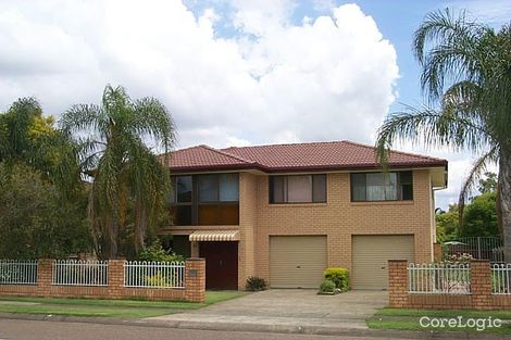 Property photo of 23 Bedivere Street Carindale QLD 4152