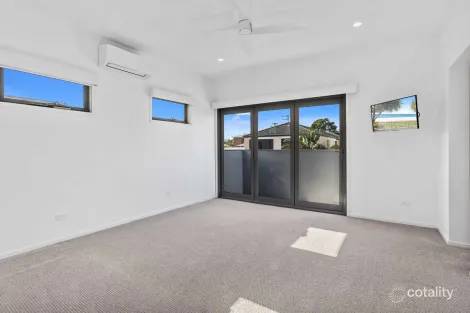 Property photo of 121 Nobby Parade Miami QLD 4220