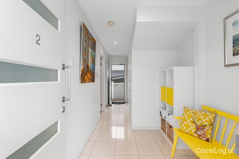 Property photo of 2/24 Rogoona Street Morningside QLD 4170