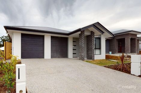 2/7 Dunaden St, Logan Reserve, QLD 4133